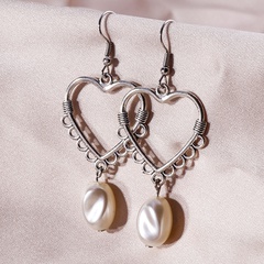 Fashion Heart Shape Imitation Pearl Alloy Hollow Out Drop Earrings