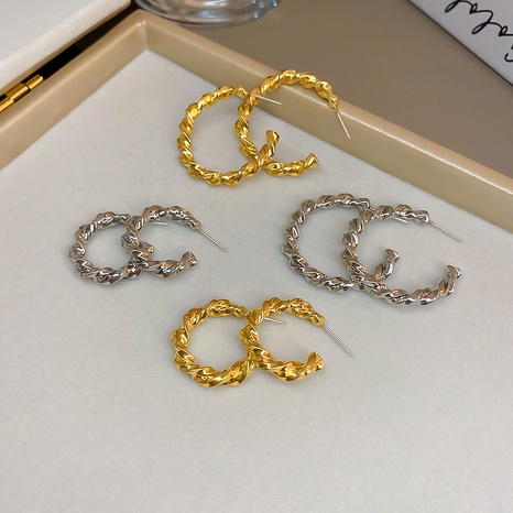 Einfacher Stil Geometrisch Kupfer Ohrstecker Vergoldet Kupfer Ohrringe 1 Paar's discount tags