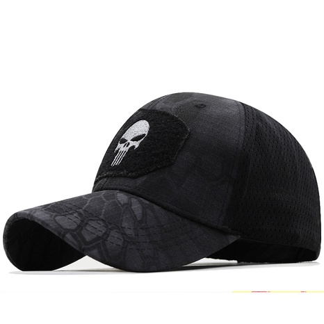 Unisex Fashion Skull Emoroidery Curved Eaves Baseball Cap's discount tags