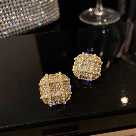 Mode Géométrique Le Cuivre Perles Artificielles Zircon Boucles D'Oreilles 1 Paire's discount tags
