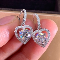 Fashion Heart Shape Copper Drop Earrings Plating Inlaid Zircon Zircon Copper Earrings