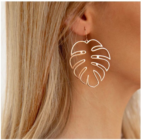 Fashion Leaves Alloy Hollow Out Earrings 1 Set's discount tags