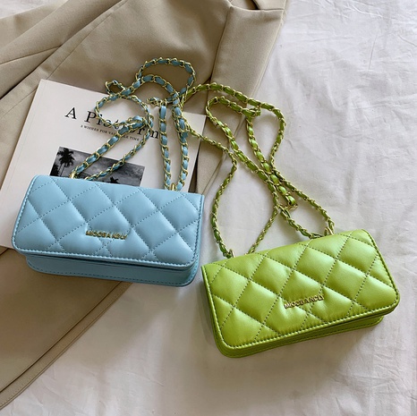 Fashion Solid Color Lingge Square Magnetic Buckle Crossbody Bag's discount tags