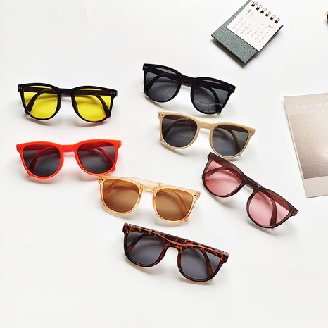 Children Unisex Fashion Geometric Pc Square Sunglasses's discount tags