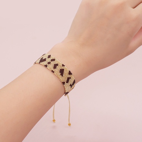 Fashion Leopard Glass Beaded Bracelets's discount tags