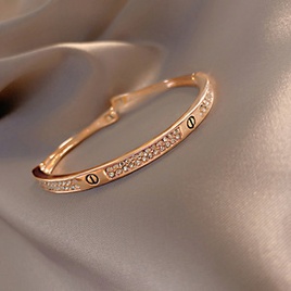 bracelet gomtrique de fleur de zircon de mode style coren simple bijoux de main en acier de tianiumpicture76