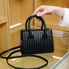 Women'S Small All Seasons PU Leather Lingge Fashion Square Zipper Crossbody Bag