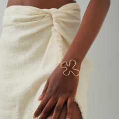 Fashion Geometric Flower Alloy Bracelets