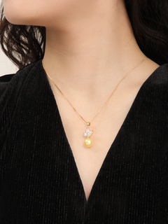 Mode Kleeblatt Legierung Künstliche Perlen Halskette Mit Anhänger