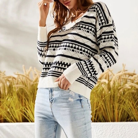 Classic Style Color Block Acrylic V Neck Long Sleeve Regular Sleeve Knitted Knitwear's discount tags