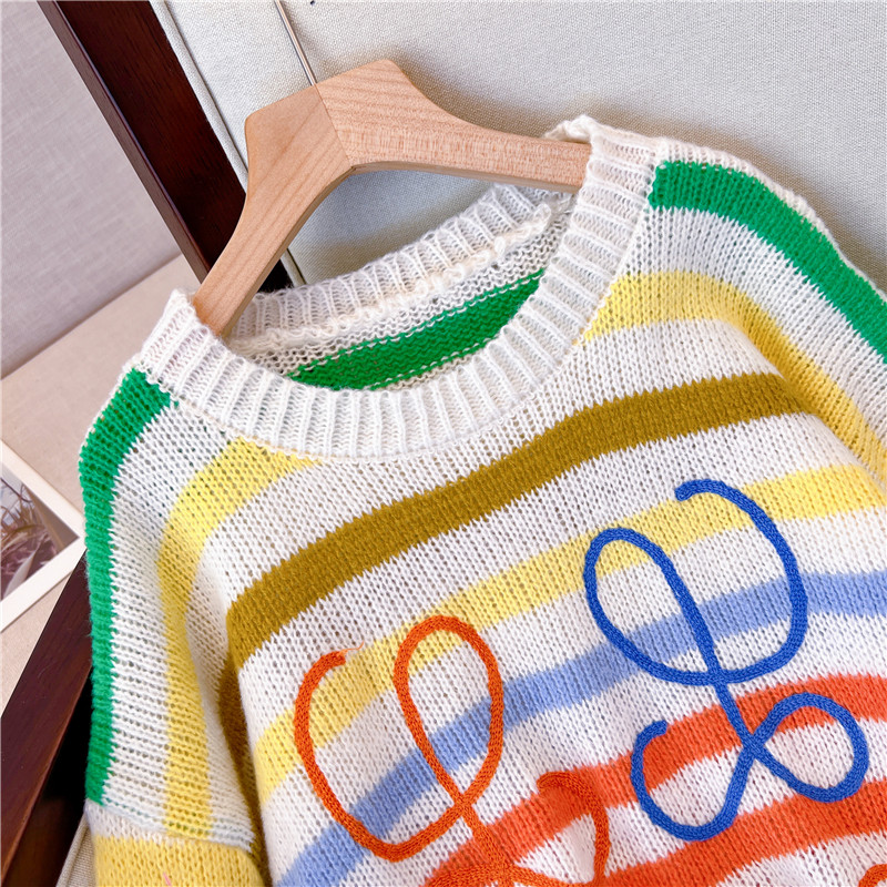 Fashion Stripe knit Round Neck Long Sleeve Regular Sleeve Sweaterpicture3