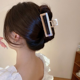 Simple Style Gradient Color Copper Hollow Out Acrylic Hair Clip 1 Piecepicture11