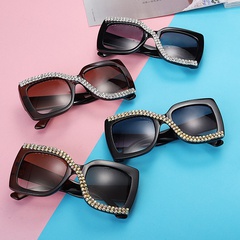 Fashion Solid Color Pc Square Diamond Full Frame Women's Sunglasses