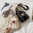 WomenS Mini All Seasons Pu Leather Heart Shape Fashion Square Magnetic Buckle Crossbody Bag Square Bagpicture15