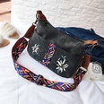 WomenS Medium All Seasons Pu Leather Flower Ethnic Style Emoroidery Square Zipper Crossbody Bagpicture11