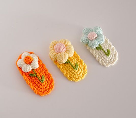 Cute Flower yarn Hair Clip's discount tags