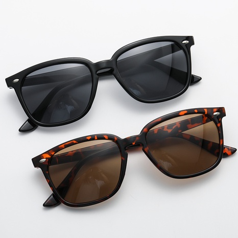 Retro Leopard Pc Square Full Frame Women's Sunglasses's discount tags