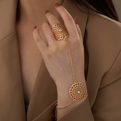 Fashion Geometric Alloy Plating Women'S Bracelets 1 Piece