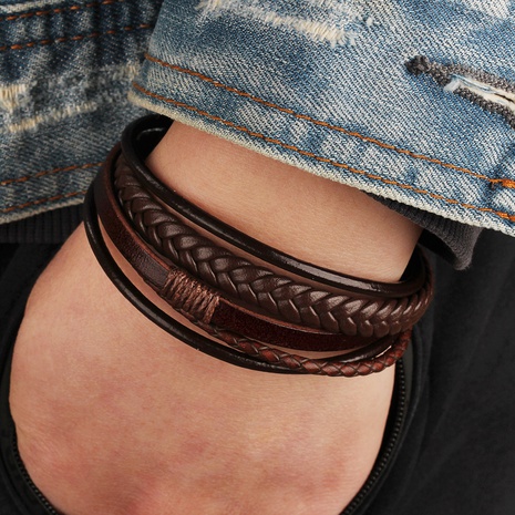 Style Simple Couleur Unie Faux Cuir Alliage Hommes Bracelet 1 Pièce's discount tags