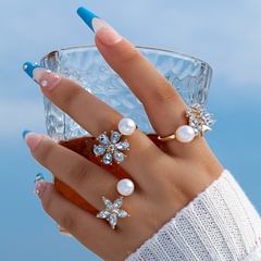 Fashion Flower Alloy Inlay Artificial Pearls Rhinestones Women'S Open Ring 3 Piece Set
