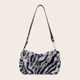 WomenS Large AutumnWinter Plush Zebra Fashion Square Zipper Underarm Bagpicture12