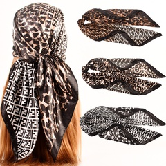 Women'S Elegant Letter Leopard Satin Silk Scarves