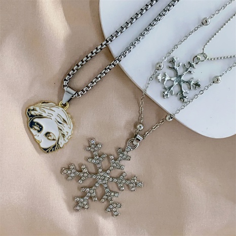 Simple Style Snowflake Alloy Inlay Rhinestones Unisex Pendant Necklace 1 Piece's discount tags