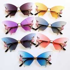 Fashion Gradient Color Pc Butterfly Frame Diamond Frameless Women's Sunglasses