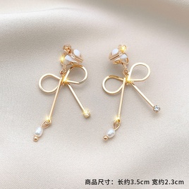 Fashion Geometric Alloy Plating Artificial Gemstones WomenS Ear clips 1 Pairpicture74