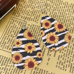 Retro Pumpkin Sunflower PU Leather WomenS Earrings 1 Pairpicture6