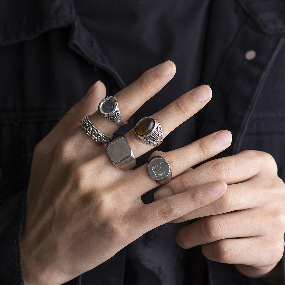 Chunky hot sale rings men