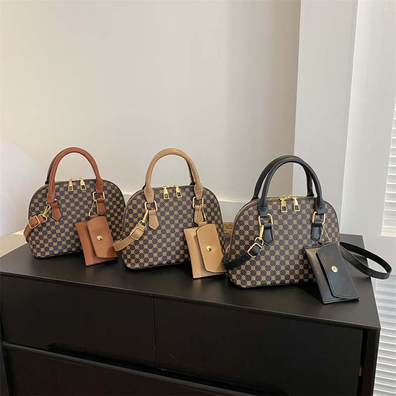 Louis Vuitton ALMA BB shell bag (extral freight charge $24